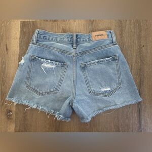 RSQ Blue Jean Shorts High-Waisted Distressed 💙 100% COTTON.